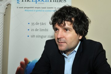 Nicuşor Dan a depus actele pentru înfiinţarea partidului politic Uniunea Salvaţi Bucureştiul