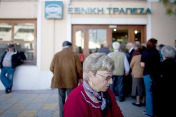 Bulgaria a trecut sub control subsidiarele băncilor greceşti