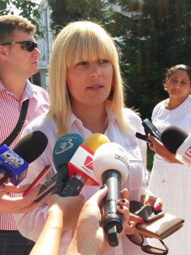 Udrea, nemulţumită de cum arată staţiunea Mamaia: Se simte lipsa primarului în Constanţa