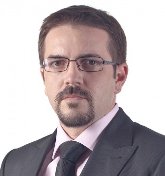 PRU: „PSD şi PNL, totul pentru binele politicienilor, nimic pentru români”