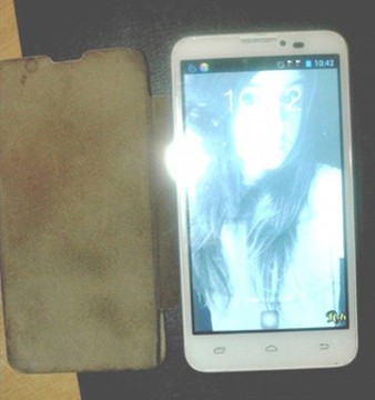 Atenţie la locul unde vă lăsaţi bunurile: o femeie a rămas fără telefon