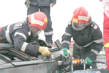 Spaţiile de cazare de pe litoral, controlate de pompieri