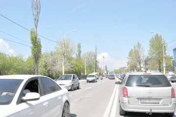 Conduceţi prudent în condiţiile unor temperaturi ridicate!
