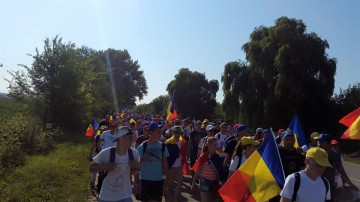 De la Chișinău la București, PE JOS! Marșul Tinerilor Moldovei: primele 24 de ore