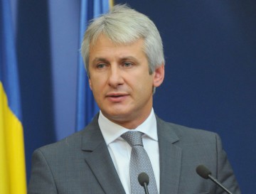 Teodorovici, despre adoptarea Codului Fiscal: Va trece în aceeaşi formă