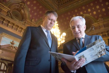Sondaj INSCOP: ce încredere mai au românii în politcieni