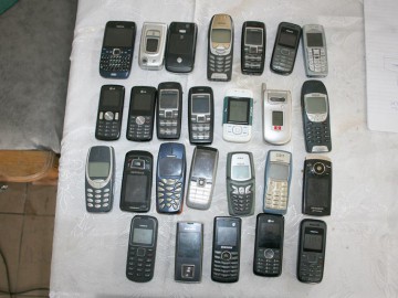 Tânăr din Constanţa, dat pe mâna poliţiştilor: a furat două telefoane!