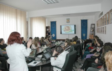 1.300 de cadre didactice se reunesc în Eforie Sud, la Şcoala Internaţională de Vară