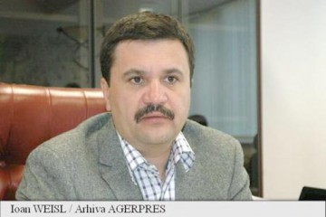 Preşedintele CJ Arad, prins în flagrant de DNA cu 10.000 euro mită