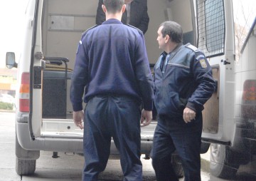 Tânăr din Castelu, reţinut pentru furt calificat