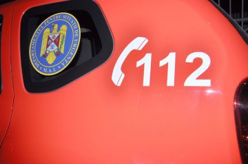 Bar în flăcări la Eforie Nord: o canapea a luat foc!