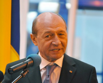 Băsescu, în faţa instanţei în dosarul răpirii din Irak