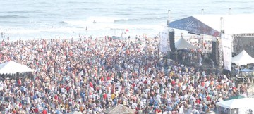 Turişti prădaţi la un concert, în Vama Veche