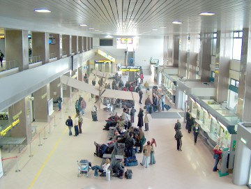 România, în topul aeroporturilor europene cu creşteri de trafic