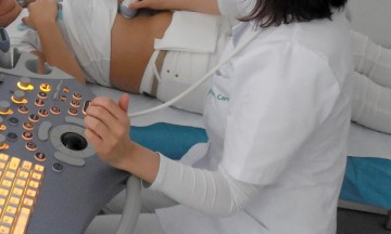 Guvernul a decis majorarea salariilor pentru noi categorii de medici