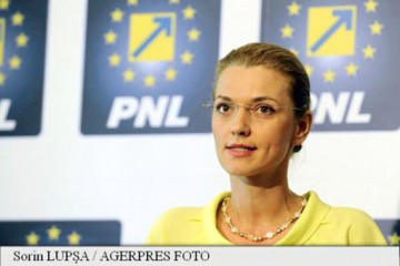 Gorghiu: Guvernul a atras România într-o spirală a populismului