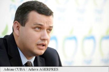 Tomac: România are un preşedinte absent, care nu comunică