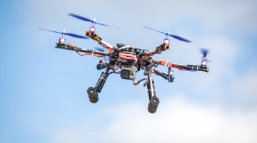 Dronele, interzise la mare, în zona de desfăşurare a exerciţiilor de Ziua Marinei