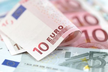 Absolvenţii de facultate pot primi ajutor de şomaj în valoare de 250 lei