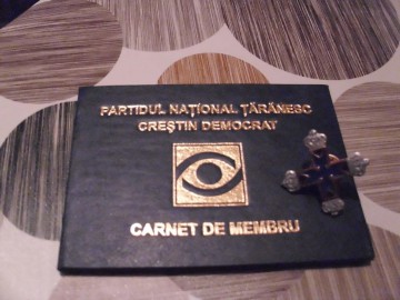 Monarhiştii din Constanţa au ales să sărbătorească ziua de naştere a Regelui României în incinta Portului