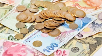 Monedele europene nu au fost afectate de prăbuşirea bursei chineze