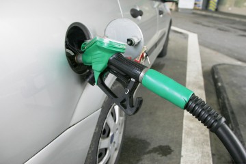 Economia globală se îneacă în petrol ieftin