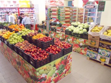 Profi a inaugurat şapte noi magazine