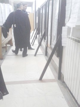 Hoţ condamnat la 5 ani, eliberat din închisoare după aproape 1 an