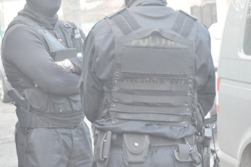 Percheziţii la Mangalia, la un recidivist: a dat spargerea la un magazin de tutun