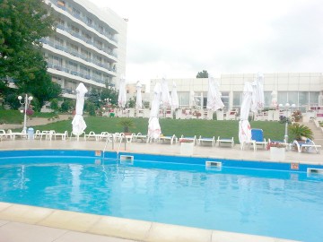 Hotelul din Venus, în piscina căruia s-a înecat un copil, sancţionat de ANT