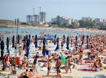 Peste 221.000 turişti pe litoral, în ianuarie-iunie 2015