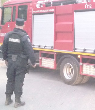 O maşină s-a făcut scrum la Mangalia!