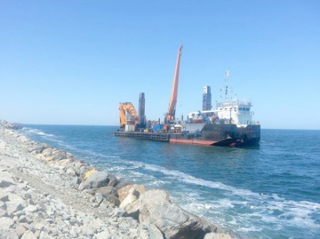 Prelungirea digului de larg al Portului Constanţa, amânată cu 6 luni. Consultantul cere mai mulţi bani