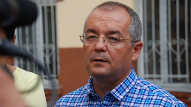 Emil Boc ar putea candida din partea PMP la Primăria Cluj