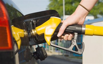 Prețul petrolului continuă să crească