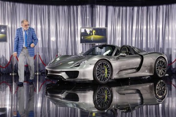 Un Porsche 918 Spyder a intrat în colecția lui Țiriac