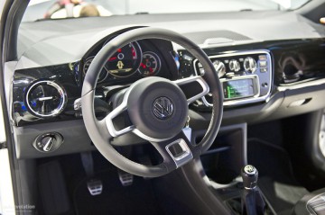 Grupul VW, obligat să vândă o participaţie la Suzuki