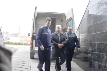 Ţarălungă nu scapă de controlul judiciar