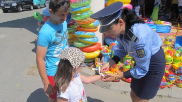 Activităţi preventive în staţiunile Mamaia şi Eforie