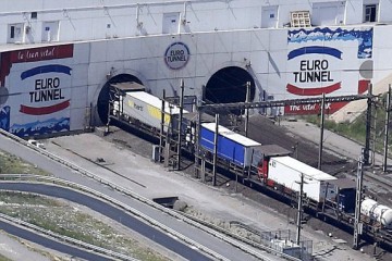UE anunţă un plan în faţa urgenţei crizei imigranţilor