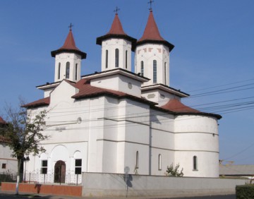 Credincioşii ortodocşi prăznuiesc Sfânta Maria Mică
