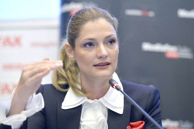 Ramona Mănescu nu candidează la Primăria Constanţa. Îl susţine pe Boroianu Ramona Mănescu nu candidează la Primăria Constanţa. Îl susţine pe Boroianu