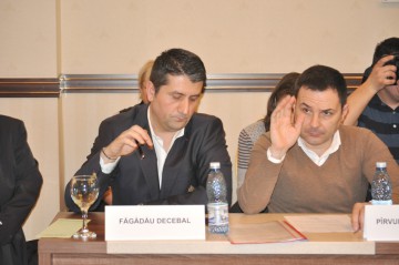 Primăria Constanţa alocă 1 milion de lei pentru plata arieratelor şcolare şi 2 milioane pentru burse