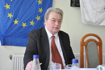 Corneliu Vadim Tudor a murit la vârsta de 65 de ani