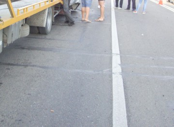 Accident rutier pe DN 39: o maşină a intrat în coliziune cu un autocar