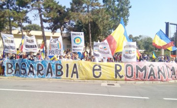 Unioniştii au dat năvală la şedinţa comună a guvernelor României şi Republicii Moldova