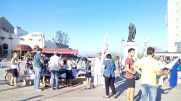„Marşul pentru Constanţa” - 100 de persoane au protestat pentru „ieşirea din amorţeală”