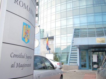 CSM: Se impune desfiinţarea instanţelor militare