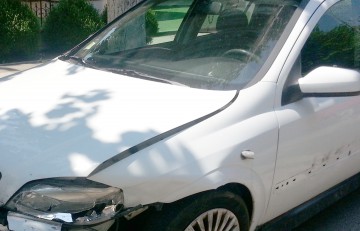 Accident rutier pe Aurel Vlaicu: o persoană a ajuns la spital