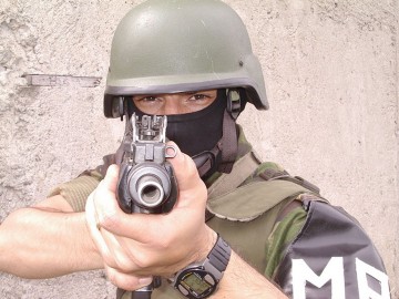 Pe ce îşi cheltuie Armata Română banii: 1,2 miliarde euro pe salarii şi pensii, mai puţin de 100 de milioane pe tehnică de luptă